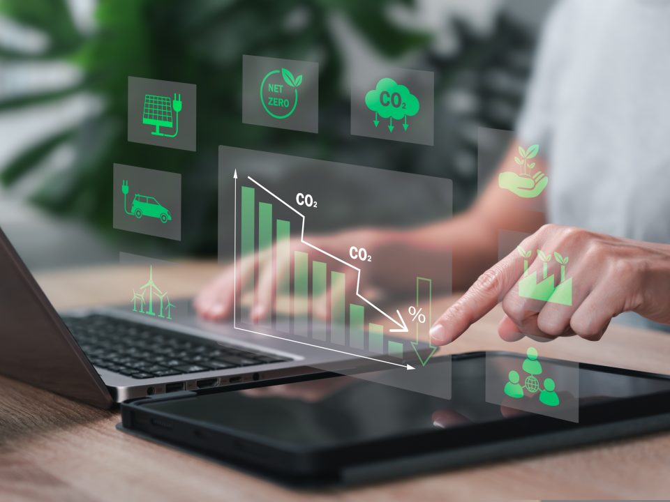 green,business,plan,,globe,reducing,carbon,concept,,businesswoman,show,graph